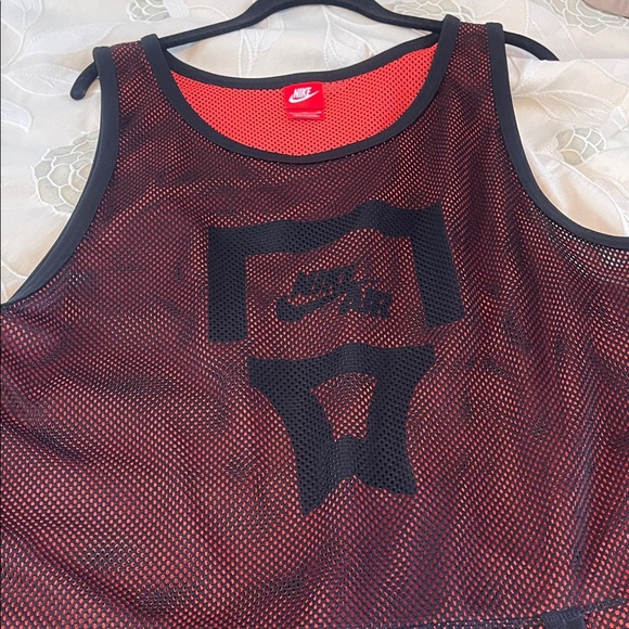 Nike Black and Red Mesh Tank - Picture 1 of 5
